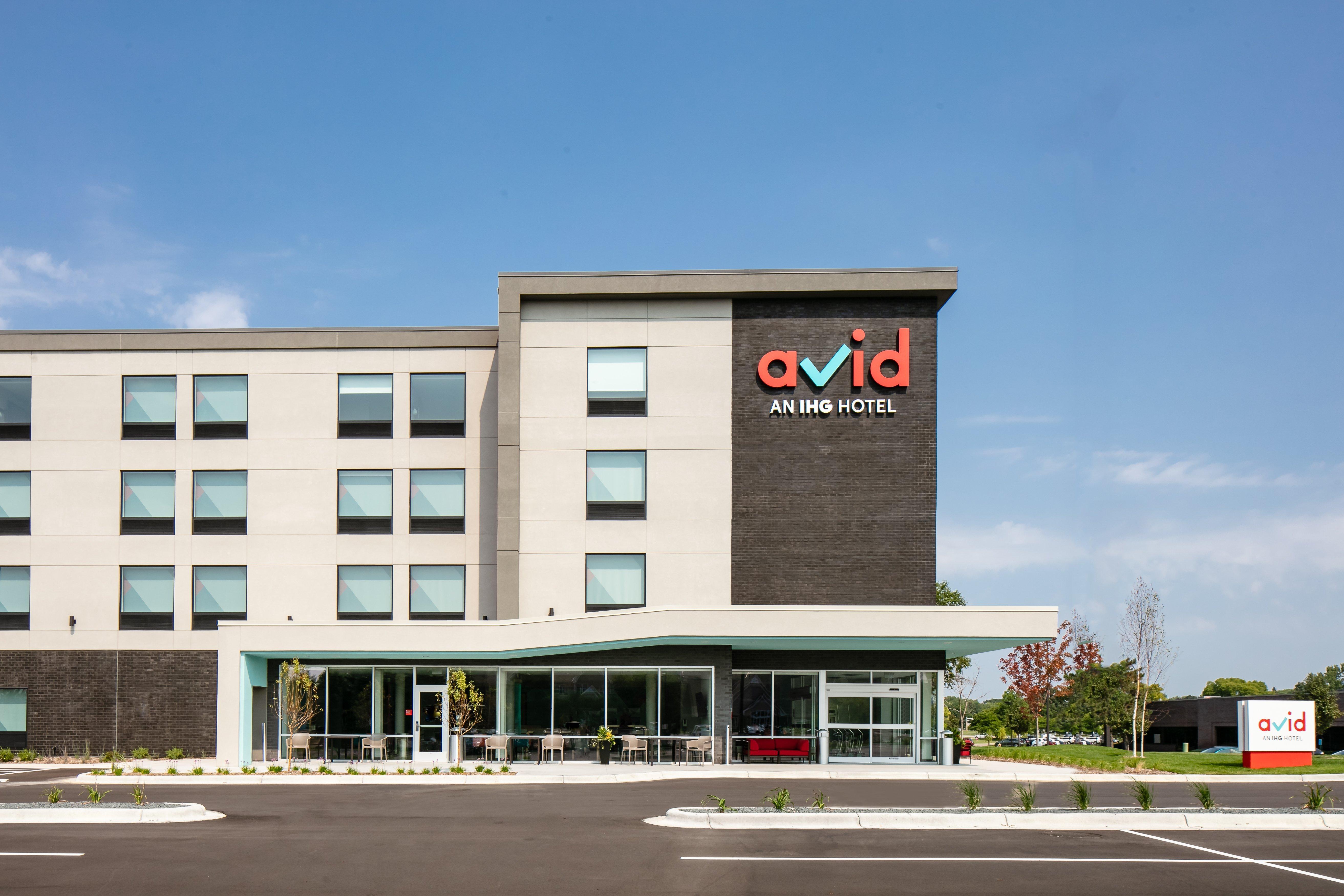 Avid Hotels - Roseville - Minneapolis North, An Ihg Hotel Ngoại thất bức ảnh